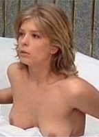 Anne Tihomiroff desnuda