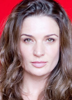 Danielle Cormack desnuda