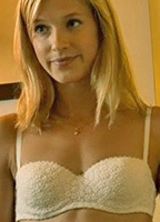 Lisa Bitter desnuda