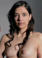 Abril Cira desnuda