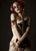 Emilie Autumn desnuda
