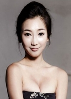 Han Chae-yoo desnuda
