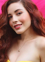 Nelly Peña desnuda