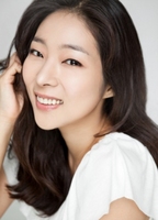 Yoo-Joo Shin desnuda