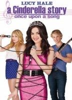 A Cinderella Story: Once Upon A Song (2011) Escenas Nudistas