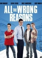 All the Wrong Reasons (2013) Escenas Nudistas
