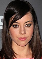 Aubrey Plaza desnuda