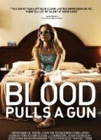 Blood Pulls a Gun escenas nudistas