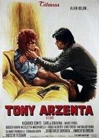 Big Guns - Tony Arzenta escenas nudistas