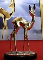 Bambi 2010 escenas nudistas