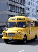 Bang Bus (2008) Escenas Nudistas