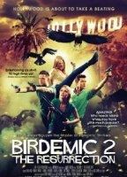 Birdemic 2: The Resurrection 2013 película escenas de desnudos