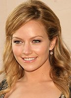 Becki Newton desnuda