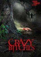 Crazy Bitches (2014) Escenas Nudistas