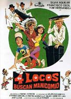 Cuatro locos buscan manicomio (1980) Escenas Nudistas