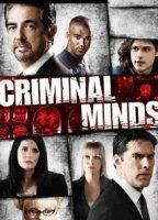 Criminal Minds (2005-2020) Escenas Nudistas