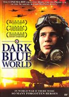Dark Blue World 2001 película escenas de desnudos