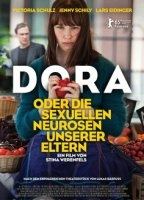 Dora oder die sexuellen Neurosen unserer Eltern (2015) Escenas Nudistas