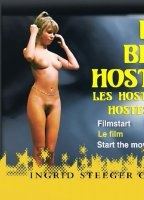 Die Bett-Hostessen (1973) Escenas Nudistas