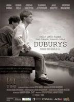 Duburys (2009) Escenas Nudistas