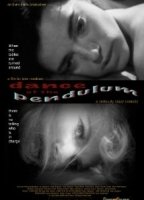 Dance of the Pendulum (1995) Escenas Nudistas