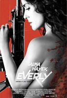 Everly (2014) Escenas Nudistas