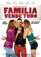 Familia Vende Tudo (2011) Escenas Nudistas