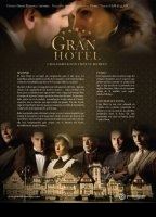 Grand Hotel (II) 2015 película escenas de desnudos