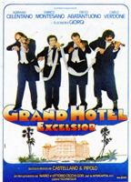 Grand Hotel Excelsior 1982 película escenas de desnudos