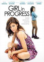 Girl in Progress escenas nudistas