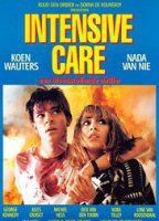 Intensive Care escenas nudistas