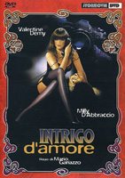 Intrigo d'amore (1988) Escenas Nudistas