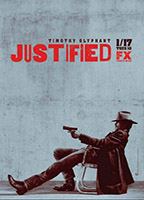 Justified: La ley de Raylan 2010 película escenas de desnudos