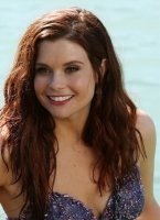 Joanna Garcia desnuda