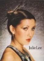 Julie Lee II desnuda