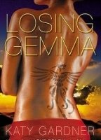Losing Gemma (2006) Escenas Nudistas