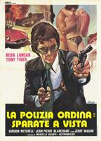 La polizia ordina: sparate a vista (1976) Escenas Nudistas