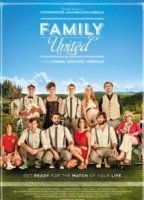 Family United (2013) Escenas Nudistas