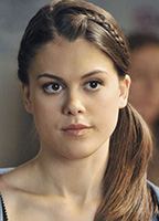 Lindsey Shaw desnuda