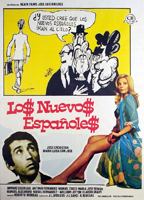 Los nuevos españoles (1974) Escenas Nudistas
