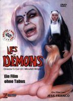 Les Demons (1972) Escenas Nudistas