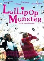 Lollipop Monster escenas nudistas