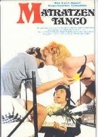 Matratzen Tango (1973) Escenas Nudistas