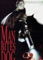 Man Bites Dog 1992 película escenas de desnudos
