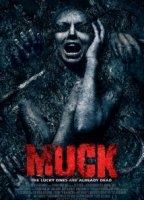 Muck (2015) Escenas Nudistas