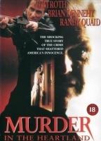 Murder in the Heartland 1993 película escenas de desnudos