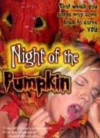 Night of the Pumpkin escenas nudistas