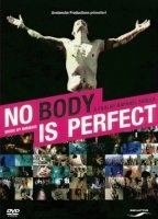 No Body Is Perfect escenas nudistas