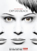 Orphan Black 2013 película escenas de desnudos