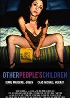 Other People's Children 2015 película escenas de desnudos